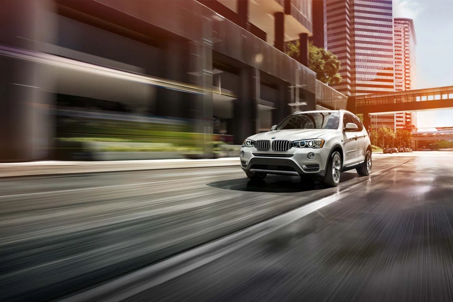 Read more about the article Setting Standards: How the BMW X3 Redefines Car Rental Choices